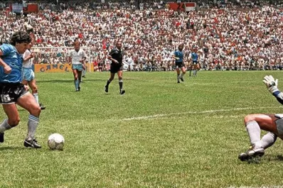 Hoy se cumplen 30 años del día en que Maradona se convirtió en semidiós