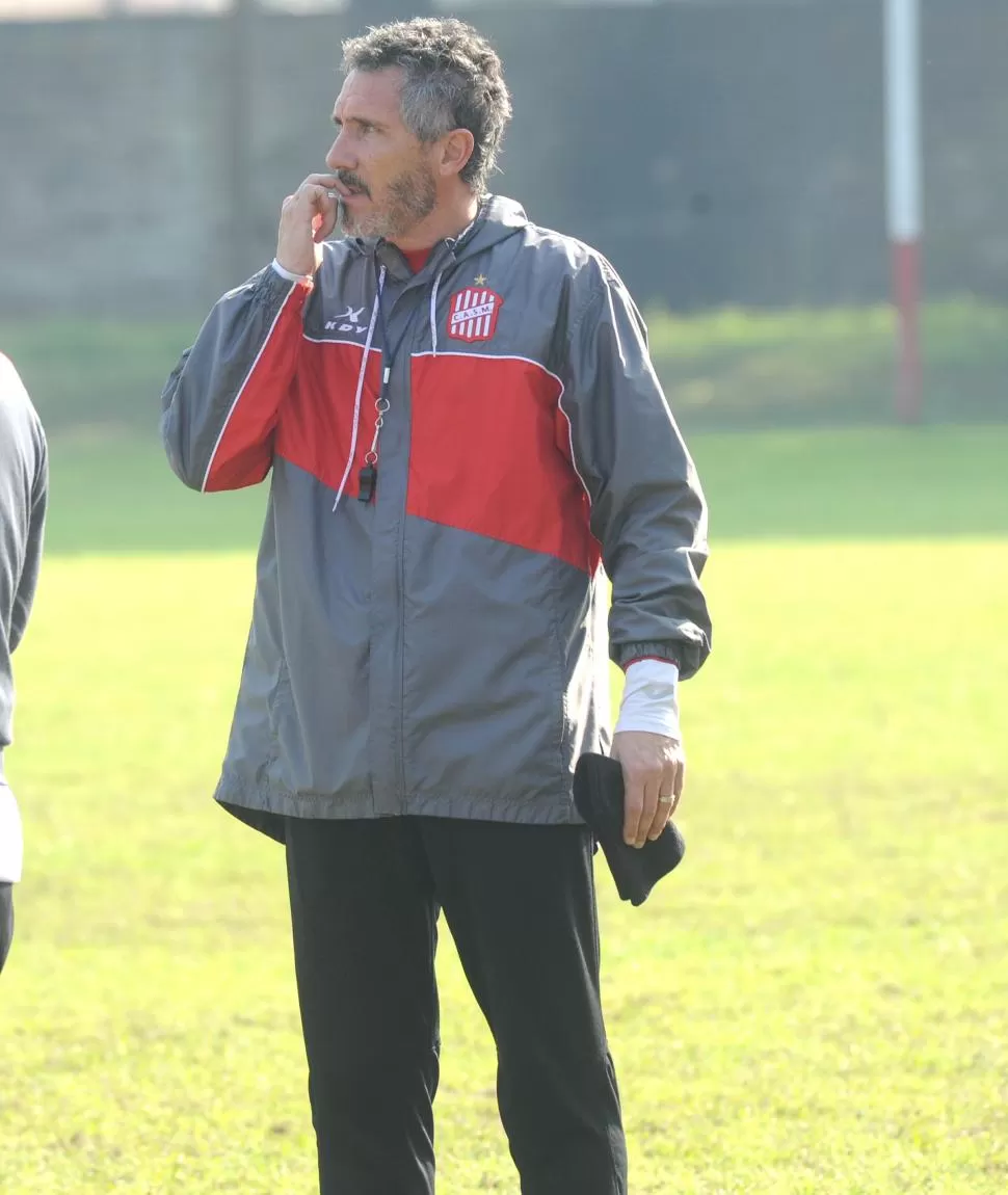 EL VIAJE. Diego Cagna quiere tener todo planificado lo antes posible. la gaceta / foto de hector peralta