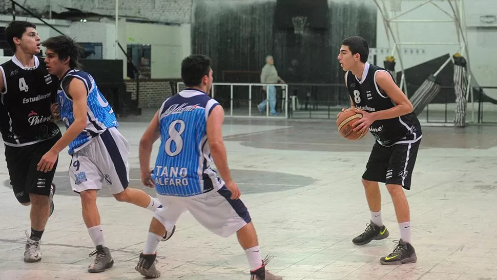 Ignacio Echevarría, del elenco Cebra, campeón de 2015.
FOTO DE ARCHIVO