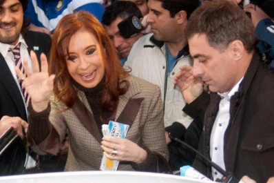 Lázaro Báez le pagaba las expensas del departamento de Cristina