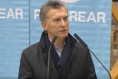 Macri: si están en sus casas en remeras y en patas, es porque están consumiendo energía de más