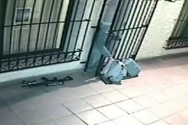 La profanación de los símbolos de la argentinidad está completa