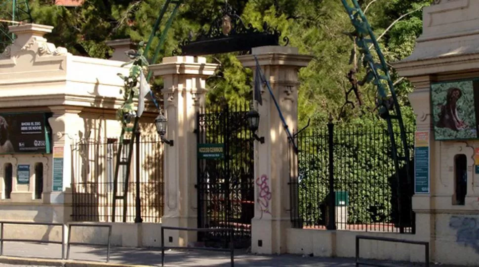 REAPERTURA. Algunos edificios que se encuentran en el Zoo fueron arreglados en el tiempo que permaneció cerrado. FOTO TOMADA DE BUENOSAIRES.TRAVEL