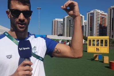 Se tatuó los anillos olímpicos y prometió raparse si gana una medalla