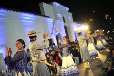 Efecto Bicentenario: en Tucumán hubo un 30% más de reservas hoteleras que en 2015