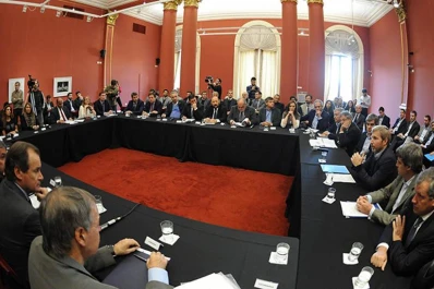 El Gobierno girará $ 37.000 millones a las provincias por la devolución de la coparticipación