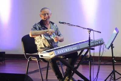 Hugo Fattoruso, un emblema de la música se define como “apenas un pianista”