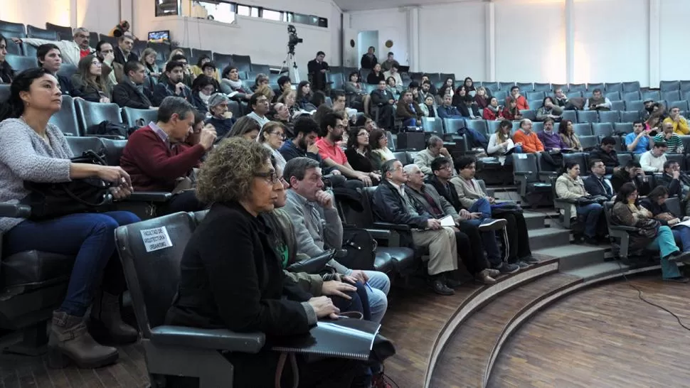 Adiós al examen de ingreso: la Asamblea Universitaria aprobó el acceso libre a la UNT