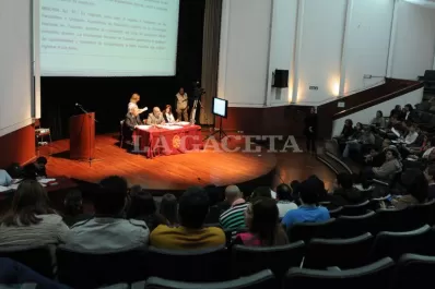 La UNT aprobó el ingreso libre e irrestricto; ahora deberá evaluar cómo logra instrumentarlo