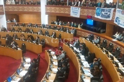 Se aprobó un proyecto que obliga a los gimnasios a contar con un profesor de educación física