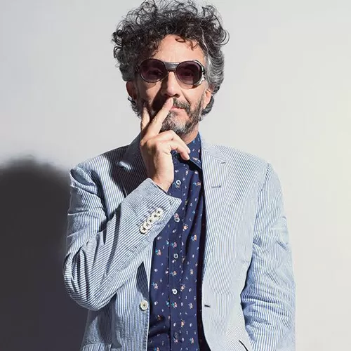 DISCO MIMADO. Fito se declara orgulloso de “Giros”, de 1985.  