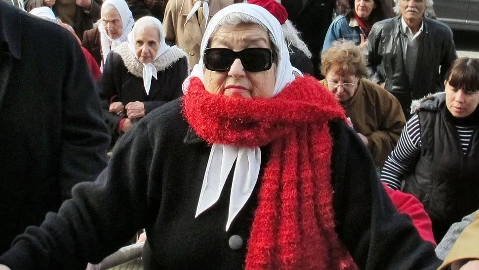 HEBE DE BONAFINI. TÉLAM