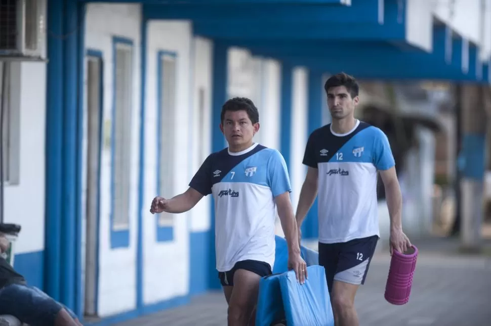 ¿ELLOS SÍ? Rodríguez será titular ante Arsenal y Evangelista se perfila como tal. la gaceta / foto de DIEGO ARAOZ