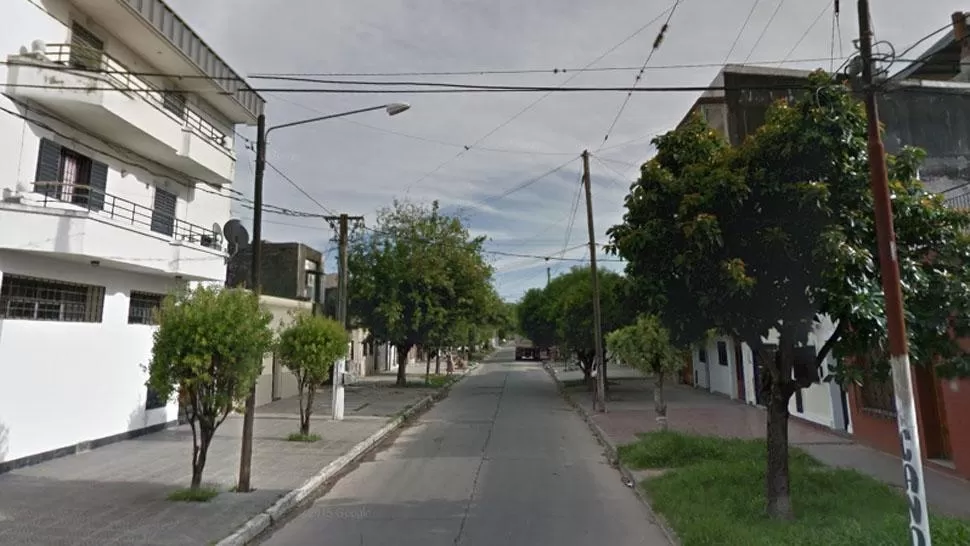 LA CUADRA DEL ROBO, JUNÍN AL 1.200. FOTO TOMADA DE GOOGLE STREET VIEW