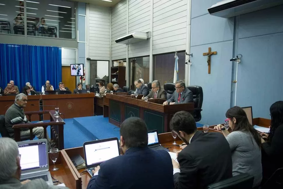 MILITANTE JUSTICIALISTA. Andina Lizárraga expuso ayer como testigo ante el TOF; fue secuestrado en marzo del ‘75. la gaceta / foto de jorge olmos sgrosso