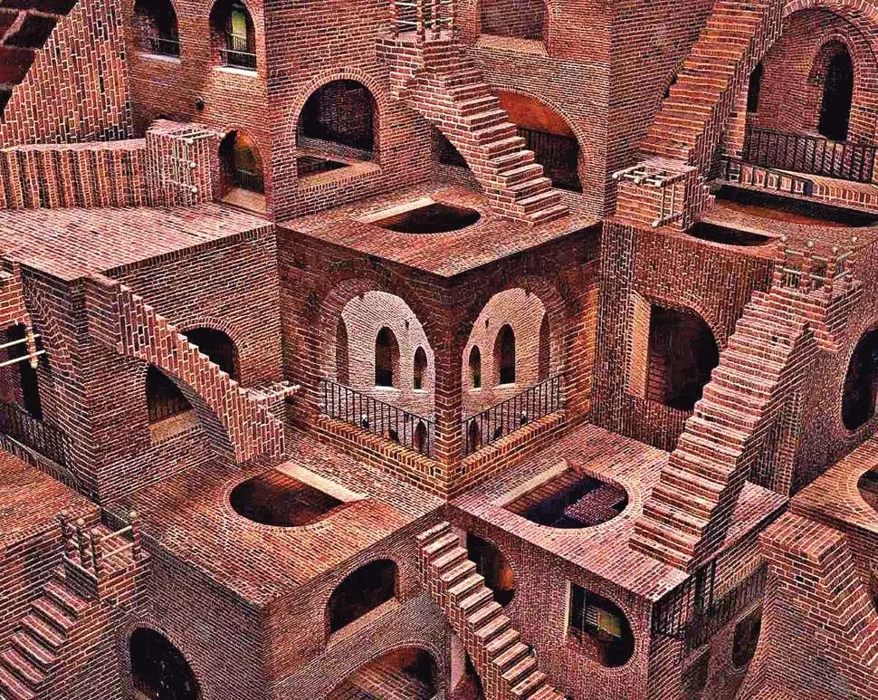 El laberinto hecho de un presente perpetuo