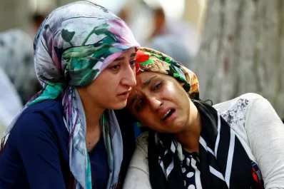 Un adolescente destruyó una boda en Turquía