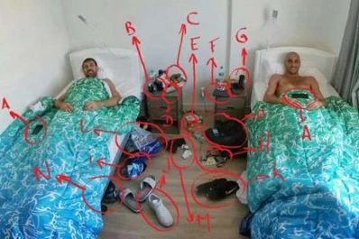 Con una foto, Ginóbili mostró cómo tuvo que descansar en la Villa Olímpica