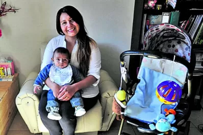 Impulsan una ley para modificar las licencias por maternidad y paternidad