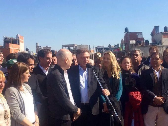 FALTAZO. Amaya se mostró en Buenos Aires, junto a Rodríguez Larreta.  