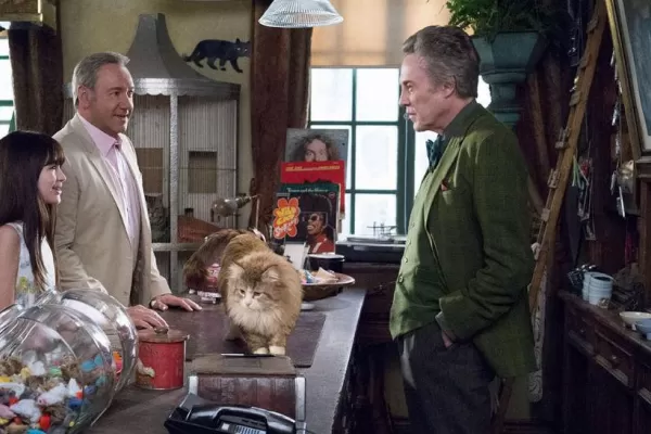 Ahora Kevin Spacey se convierte en gato