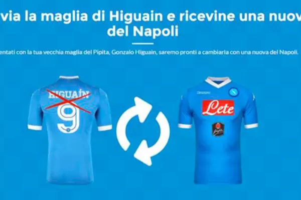 Sigue la bronca con Higuaín: cambian su vieja camiseta por una nueva de Napoli