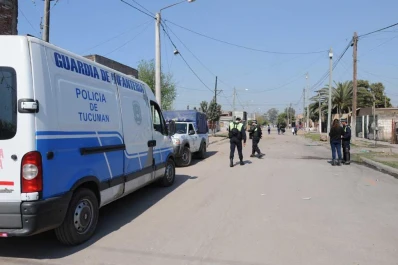 Trasladaron desde Santiago a un presunto homicida del barrio Tiro Federal