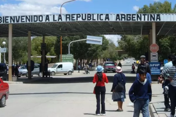 La apertura de un centro para alojar a infractores a la ley de migraciones causa repudios y polémica