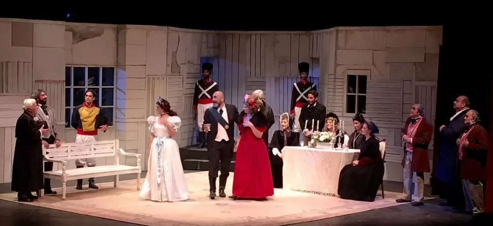 -EL INSPECTOR. Se verá a las 22, en la sala Oreste Caviglia.-