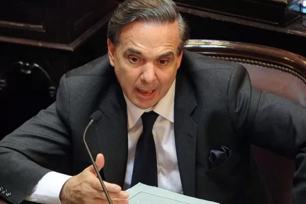 Pichetto toma distancia del kirchnerismo: su concepto de resistencia no es propio de la democracia