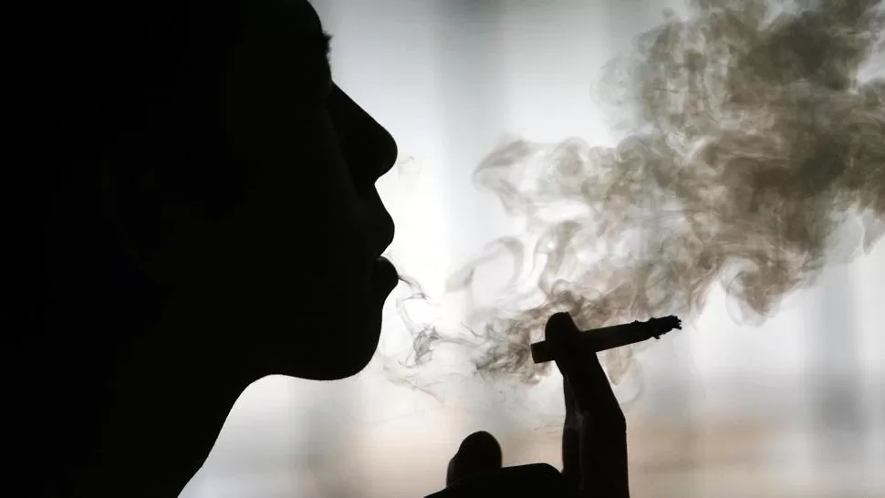 TABACO. El cigarrillo puede volverse una adicción. FOTO TOMADA DE ESTILOSDEVIDA.CL