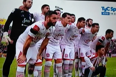 Todas las fotos en la previa del Santo y su regreso a la B