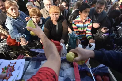 Citricultores y lecheros podrían ir a Plaza de Mayo a repartir productos
