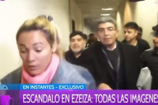 Maradona no pudo salir del país porque su pasaporte figuraba como robado