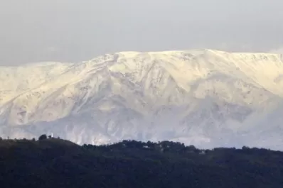 La nieve tiñó de blanco el adiós de agosto