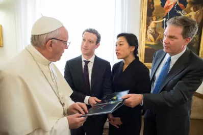 El Papa, Zuckerberg y el buen uso de las tecnologías