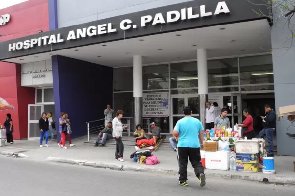 Médicos tucumanos reconstruyeron la mandíbula de un joven con parte de su peroné
