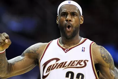 Conocé los más jugosos salarios de las estrellas de la NBA