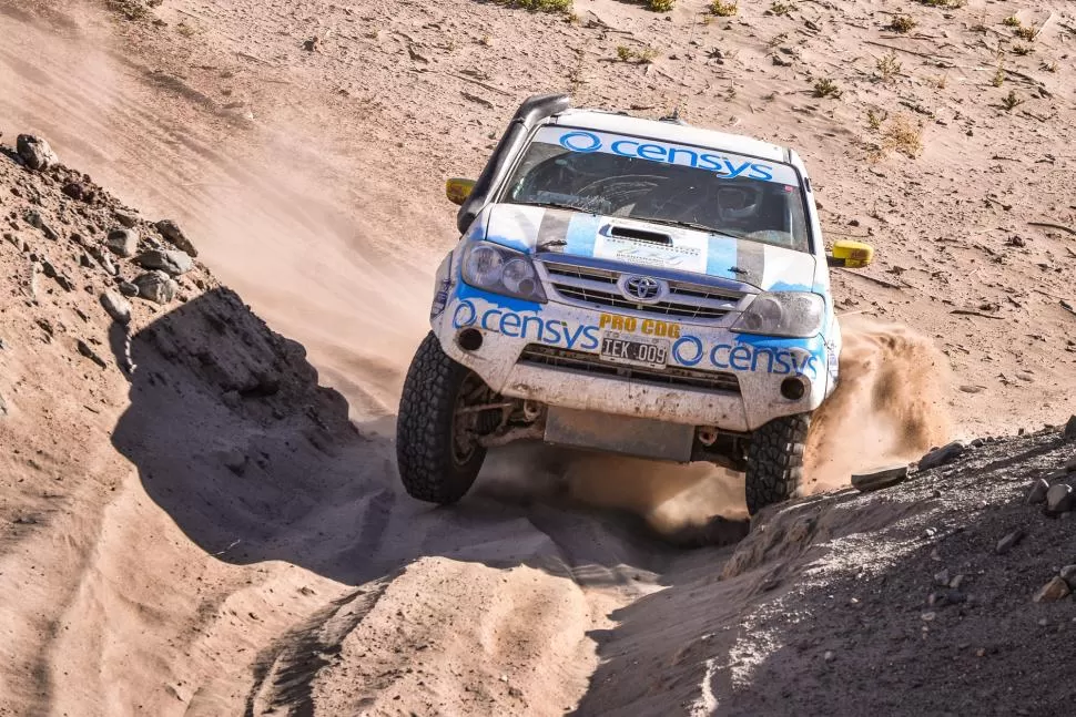 GRAN PRESENTE. Neme lidera en T2 Diésel. paco fotos