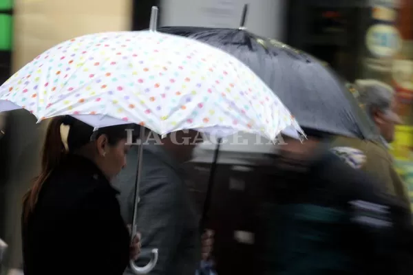 Abrigate: Tucumán amanece con una sensación térmica de 5° y lloviznas