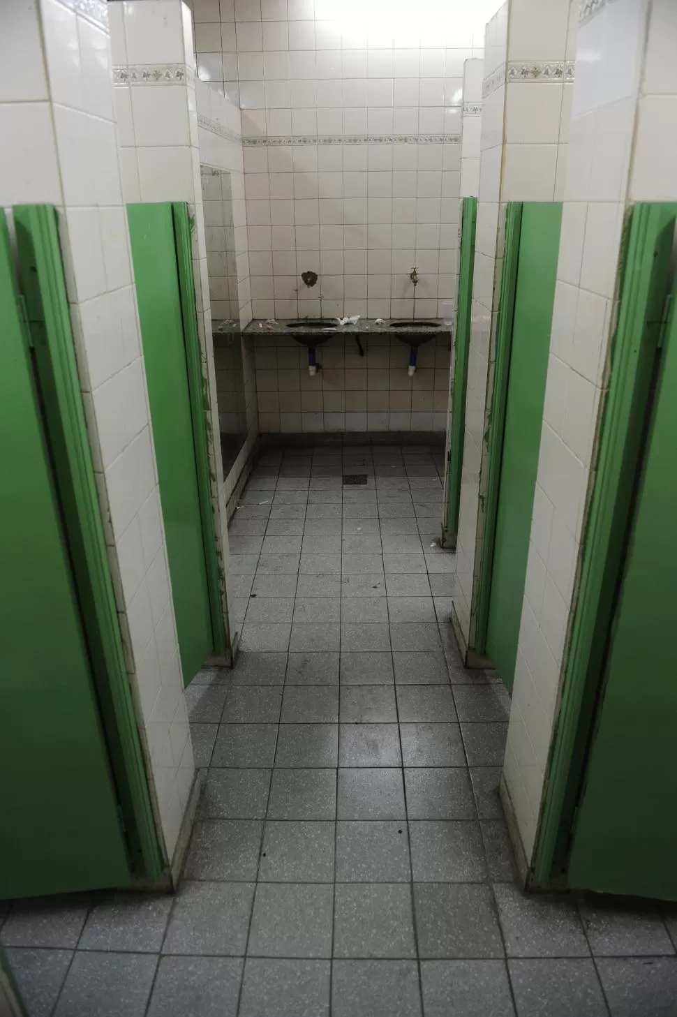 MAL ESTADO. El reclamo estudiantil por los baños se remonta al año 2011. la gaceta / foto de jorge olmos sgrosso (archivo)