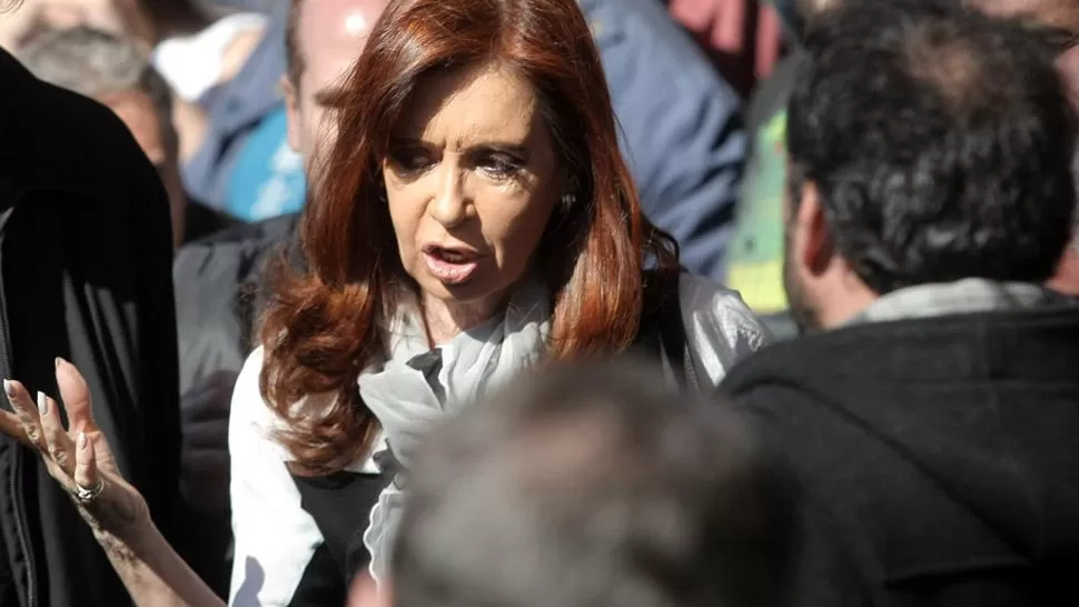 EX PRESIDENTA. Cristina, luego de su última visita a Comodoro Py. TÉLAM