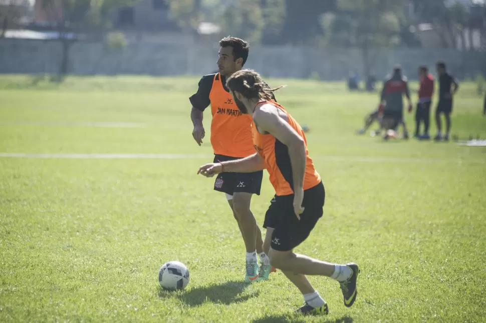 GRAN MOMENTO. Bucci, de lo mejor en San Martín en el arranque de la B Nacional, asegura que el equipo será protagonista. la gaceta / FOTO DE JORGE OLMOS SGROSSO (archivo)