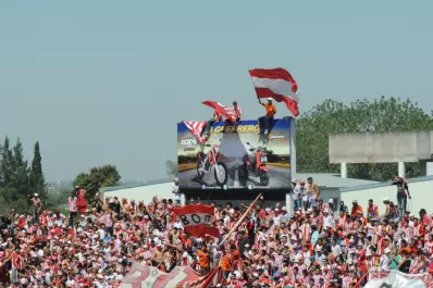 Se ratifica el cheque en blanco a San Martín