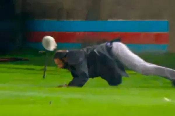 Azconzábal, la primera víctima del mal estado del campo de juego