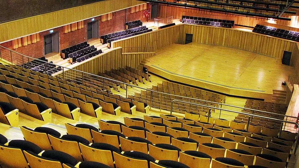 AUDITORIO. La Usina del Arte albergará a cientos de usuarios del gas para la audiencia pública por las tarifas. FOTO ARCHIVO