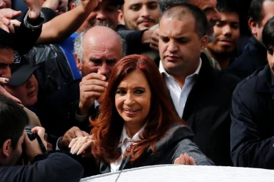 La ex Presidenta, De Vido y López deberán explicar cómo manejaban las obras públicas