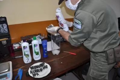 Detuvieron a cuatro “camellos” bolivianos con siete kilos de cocaína en Trancas