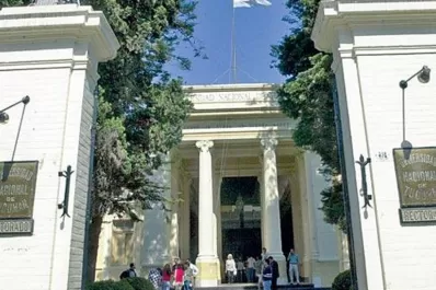 Los profesores universitarios hacen paro