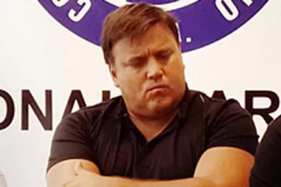 El dueño del dragón dijo que entregó la caja fuerte para que la intervinieran artísticamente